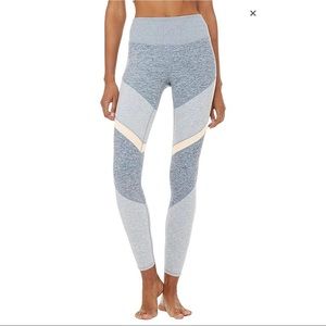 Alo High-Waisted Alosoft Sheila Leggings 7/8